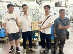 熱烈歡迎海外代理商前來JXHIN巨欣參觀考察軟管泵，給予技術(shù)支持